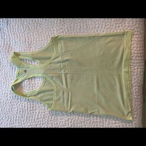 Lululemon workout Top